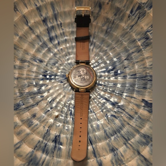 Versus Versace Brick Lane Lion Womens Watch, Leather Strap, Sunray Dial main image 8